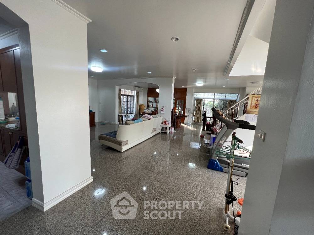 รูป บ้าน 4-ห้องนอน ใกล้ MRT ไทรม้า (ID 2033097) - รูปที่ 12/46