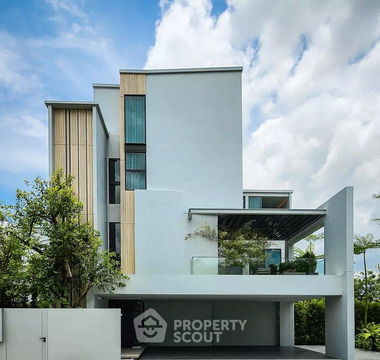 บ้าน 4-ห้องนอน ที่ วีเว่ กรุงเทพกรีฑา ใกล้ กรุงเทพกรีฑา (ID 1774267)