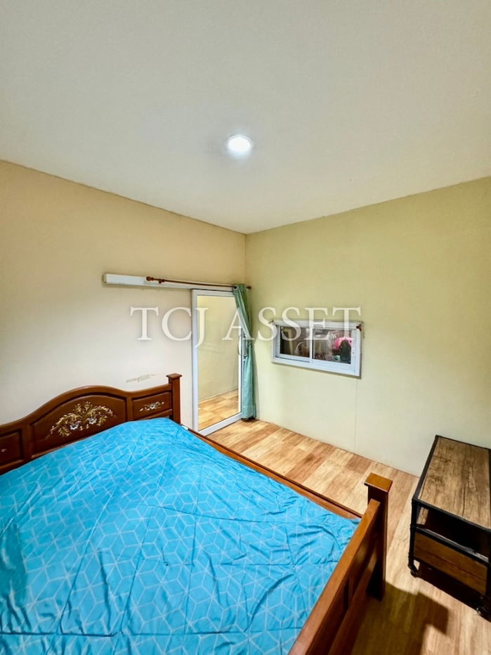 picture Townhouse for sale : Seri Village , Soi Phraeksa 12, Mueang, Samut Prakan. - 8/13