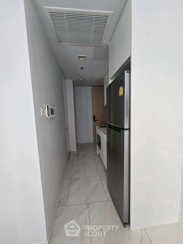 picture Studio Condo at Hyde Sukhumvit 11 near BTS Nana (ID 2452702) - 4/12