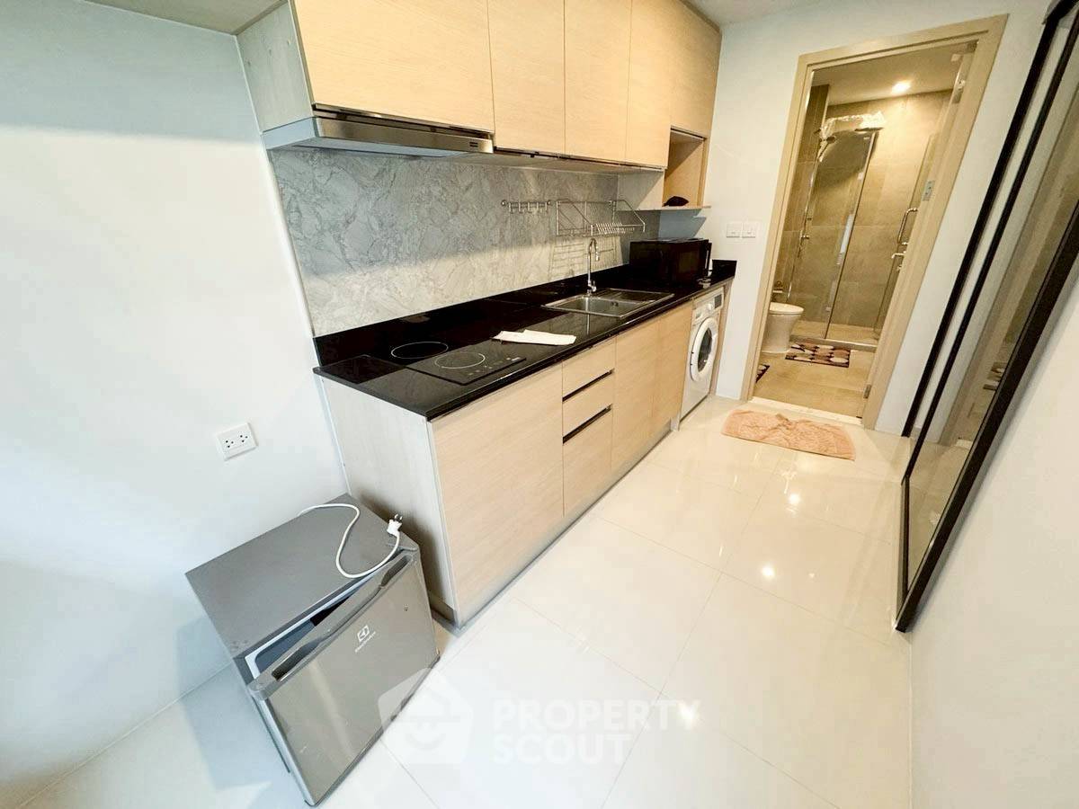 picture 1-BR Condo at The Shade Sathorn 1 near MRT Khlong Toei (ID 2455268) - 8/10