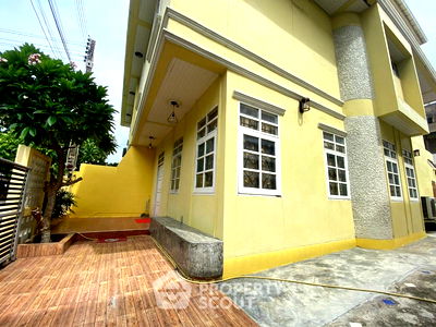 บ้านเดี่ยว ถนนจอมเทียนสาย 2 : บ้าน 4-ห้องนอน ใกล้ หาดจอมเทียน (ID 2140770)