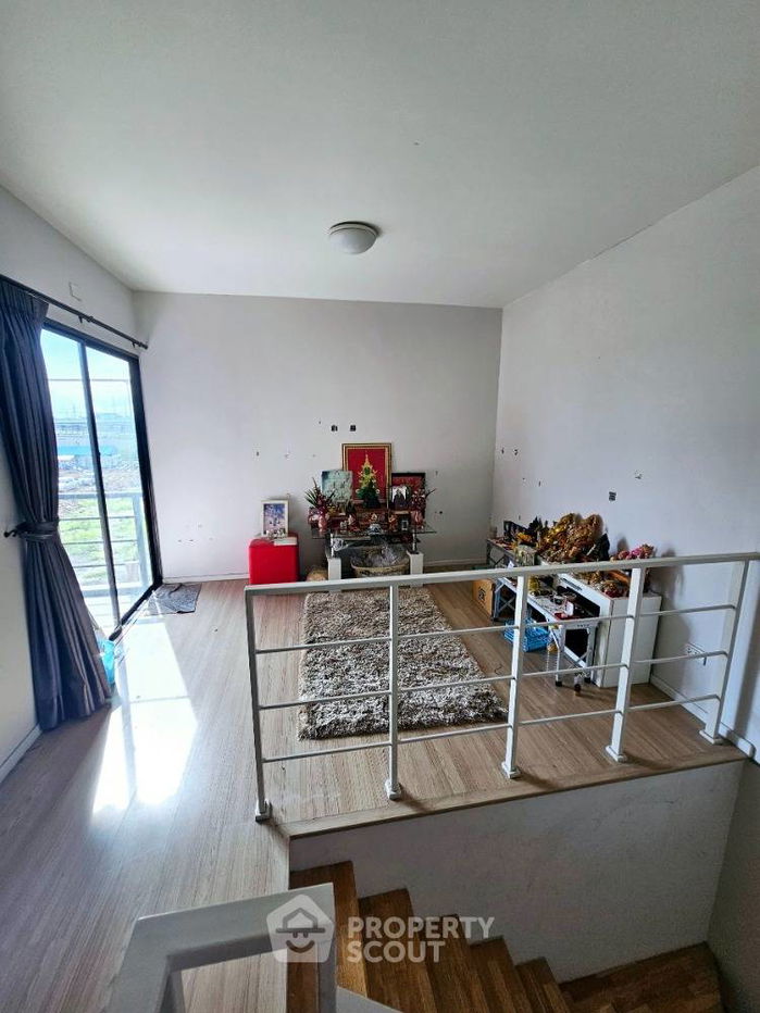 รูป ทาวน์เฮาท์ 3-ห้องนอน ใกล้ ท่าอากาศยานสุวรรณภูมิ (ID 2013628) - รูปที่ 5/8