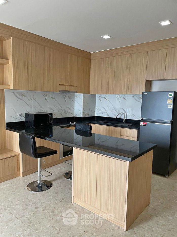 picture 2-BR Condo at Nusasiri Grand Condominium near BTS Ekkamai (ID 1567932) - 2/12