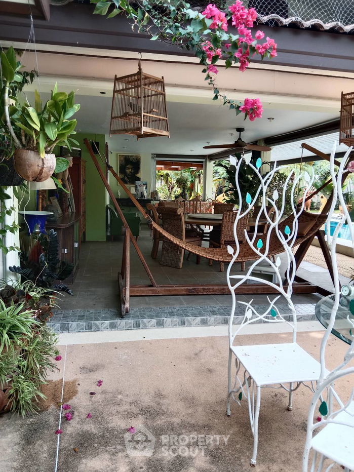 รูป วิลล่า 4-ห้องนอน ใกล้ เมืองหัวหิน (ID 2037455) - รูปที่ 10/11