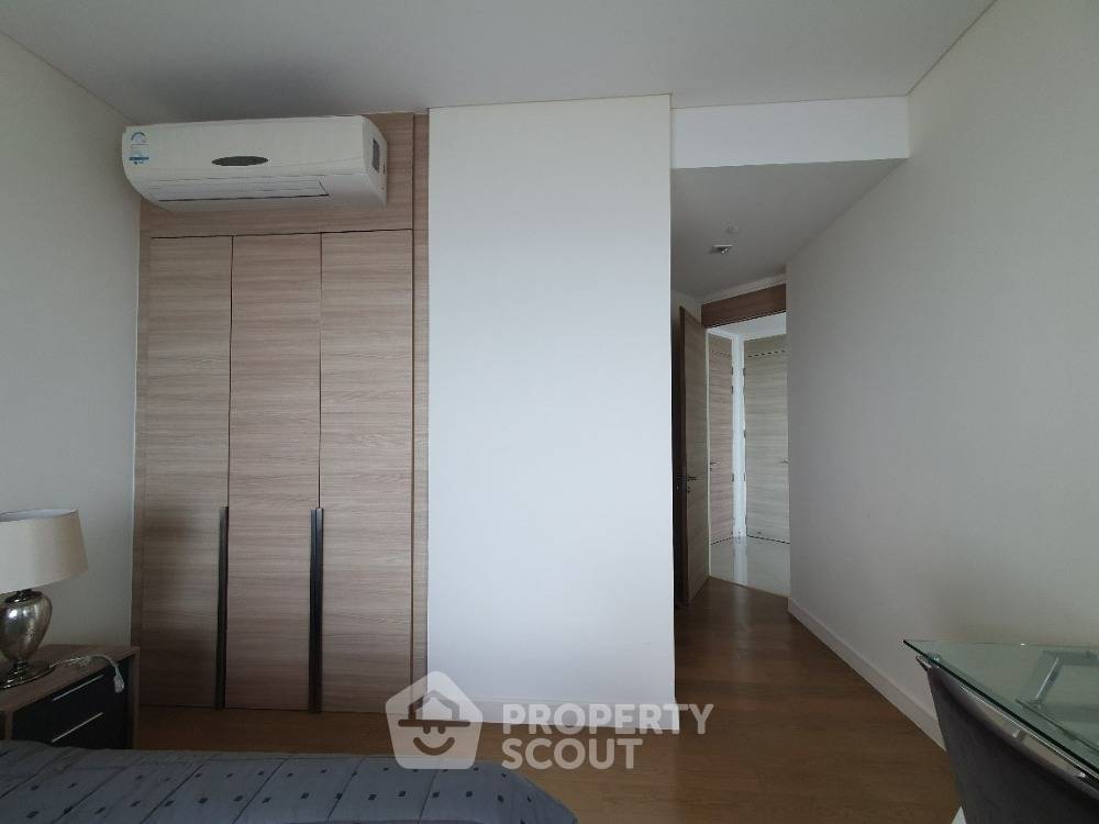 picture 3-BR Condo at Reflection Jomtien Beach Pattaya close to Pattaya (ID 867299) - 10/17