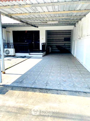 Houses for sale Rimping Supermarket : 3-BR House in Pa Tan (ID 1761400)