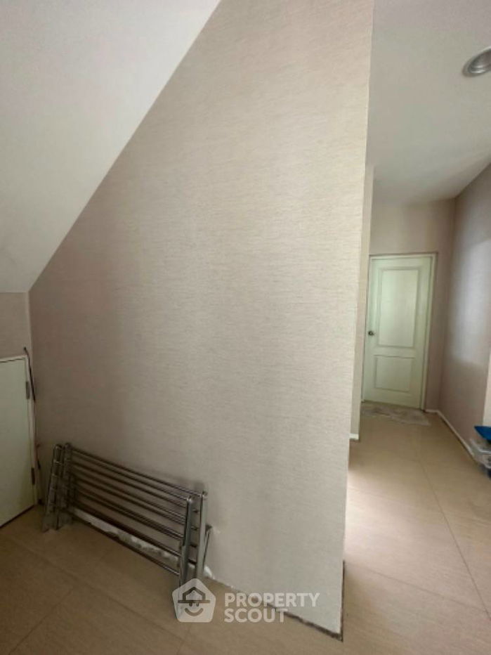 รูป บ้าน 4-ห้องนอน ใน บ้านใหม่ (ID 1490003) - รูปที่ 11/27