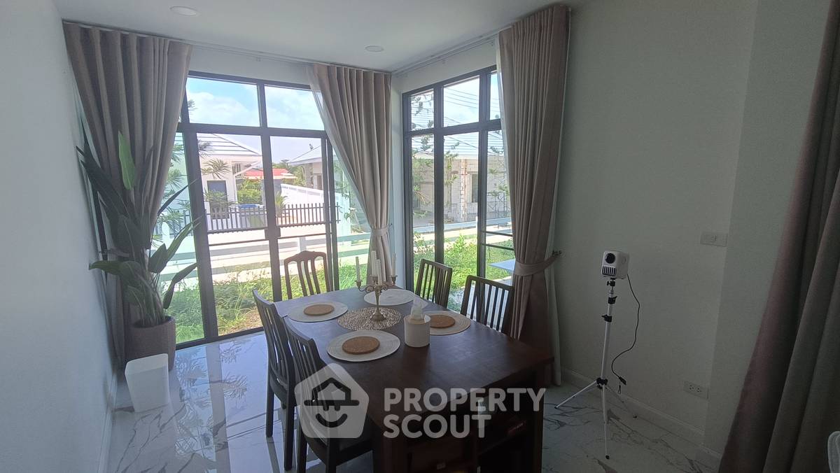 รูป บ้าน 3-ห้องนอน ใน วังก์พง (ID 2063551) - รูปที่ 37/37