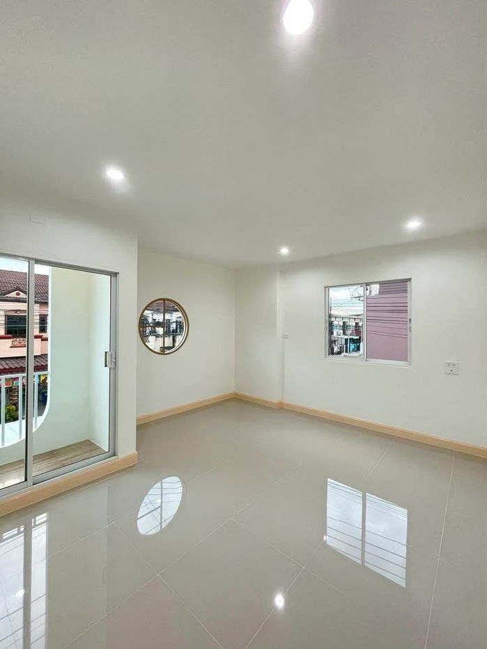 รูป ✨ ขายทาวน์เฮาส์หลังมุม รีโนเวทใหม่ทั้งหลัง✨ - รูปที่ 11/20