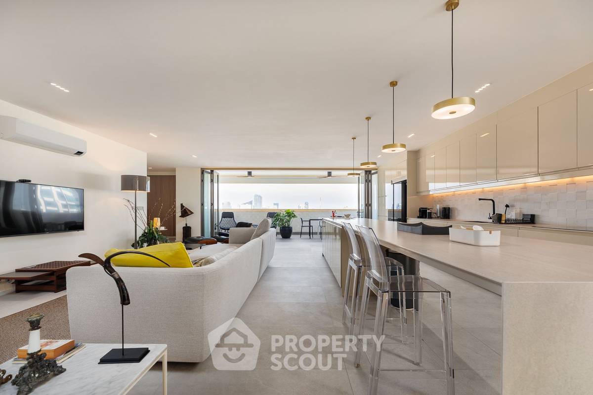 รูป คอนโด 5-ห้องนอน ที่ ดีเอส ทาวเวอร์ 1 ใกล้ BTS พร้อมพงษ์ (ID 1491574) - รูปที่ 1/36