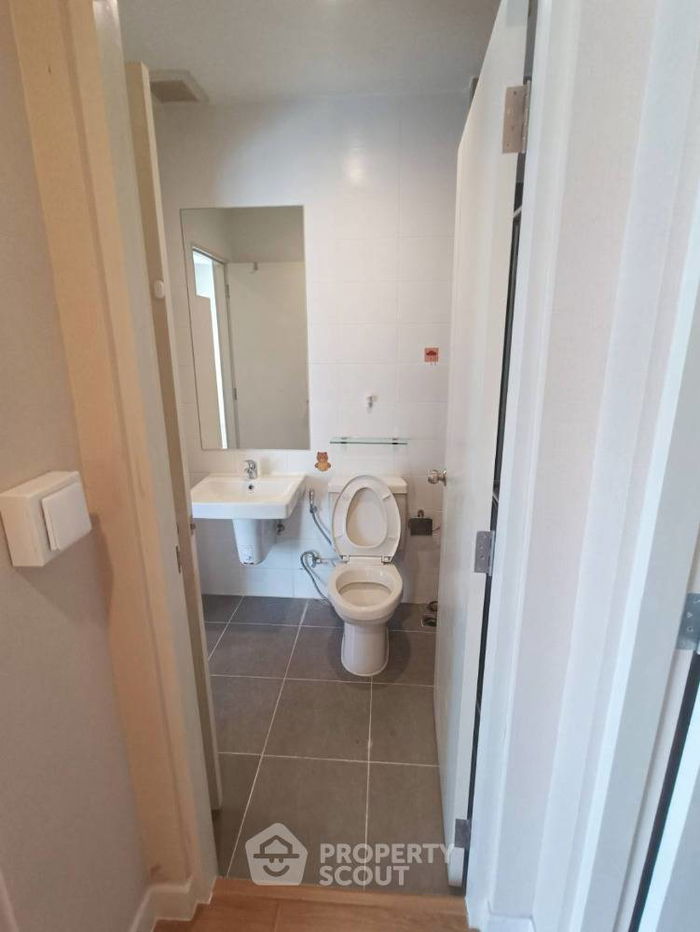 รูป ทาวน์เฮาท์ 2-ห้องนอน ใน มหาสวัสดิ์ (ID 2035468) - รูปที่ 18/18