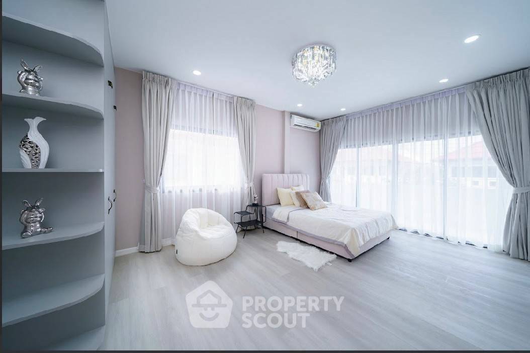 รูป บ้าน 5-ห้องนอน ใกล้ เมืองพัทยา (ID 2099238) - รูปที่ 13/16