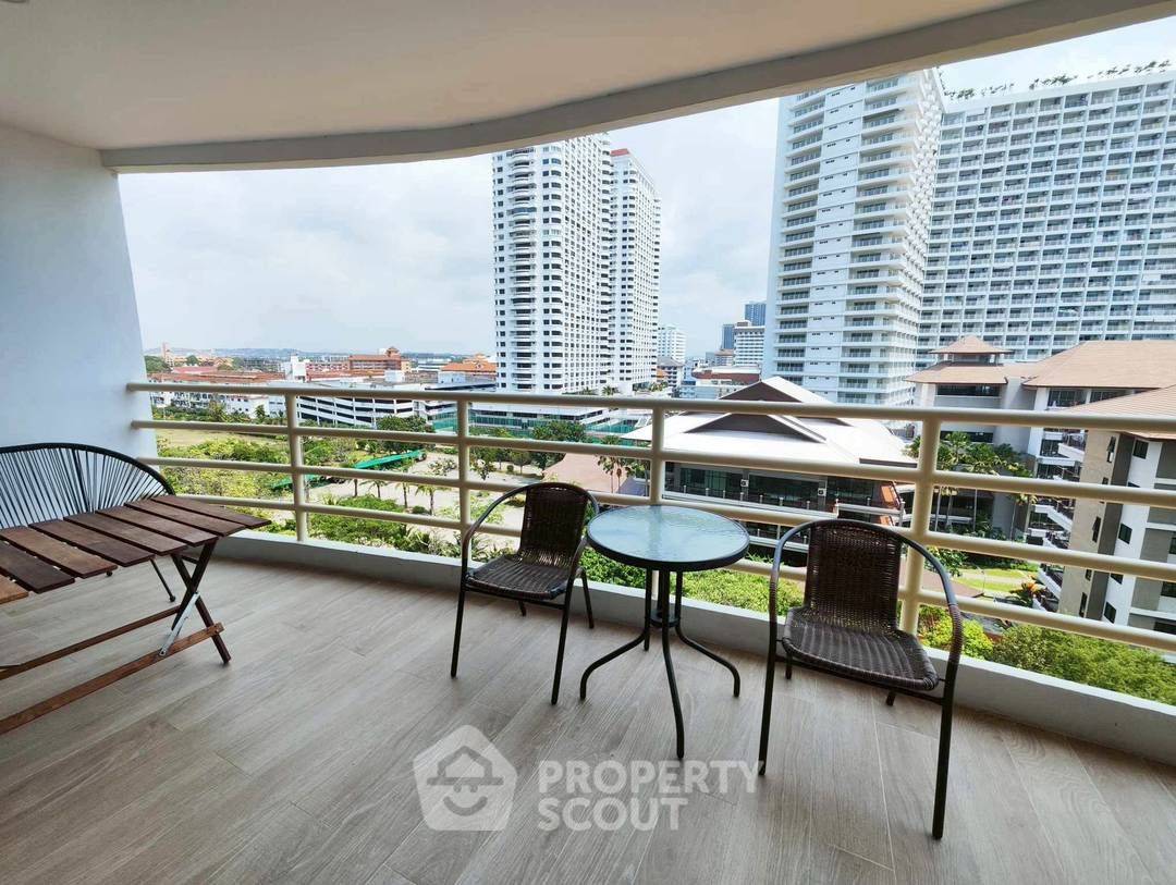 picture 2-BR Condo at View Talay 5 Condominium Jomtien close to Jomtien Beach (ID 2366604) - 10/11