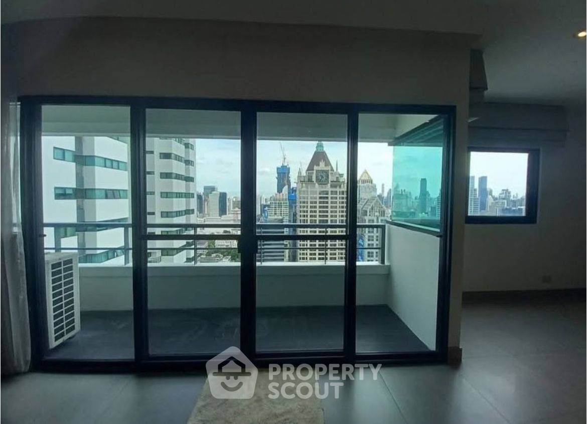 picture 3-BR Condo at Sathorn Gardens near MRT Si Lom (ID 2065729) - 11/18