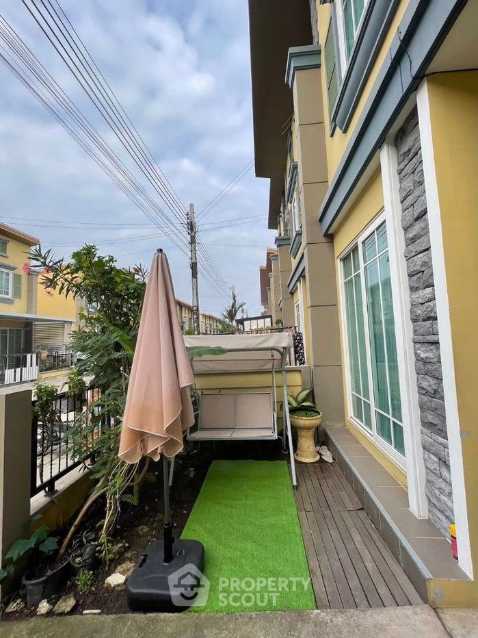 รูป ทาวน์เฮาท์ 3-ห้องนอน ใน หนองค้างพลู (ID 1761708) - รูปที่ 1/15