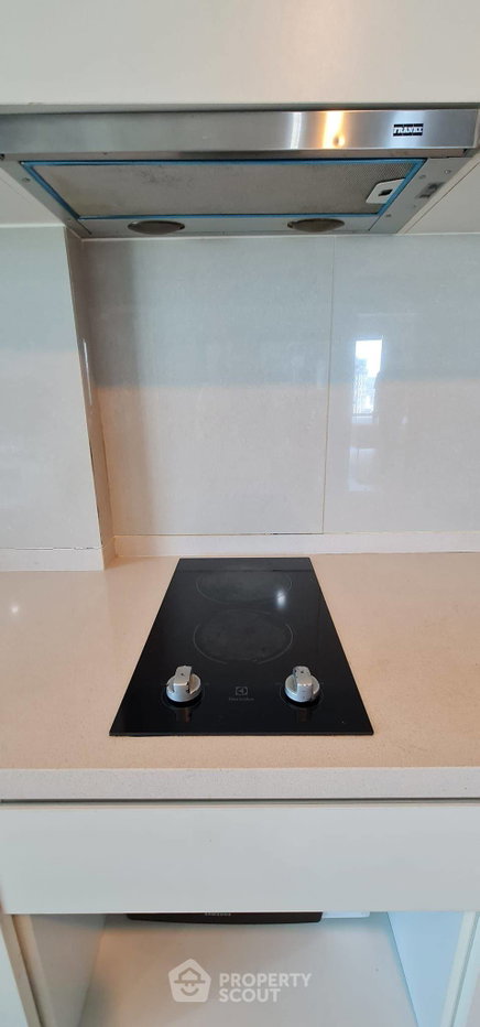 picture 24th-Floor 2-BR 78 Sqm Condo At Rhythm Sukhumvit 42, 200m To BTS Ekkamai (ID 1000297) - 7/7