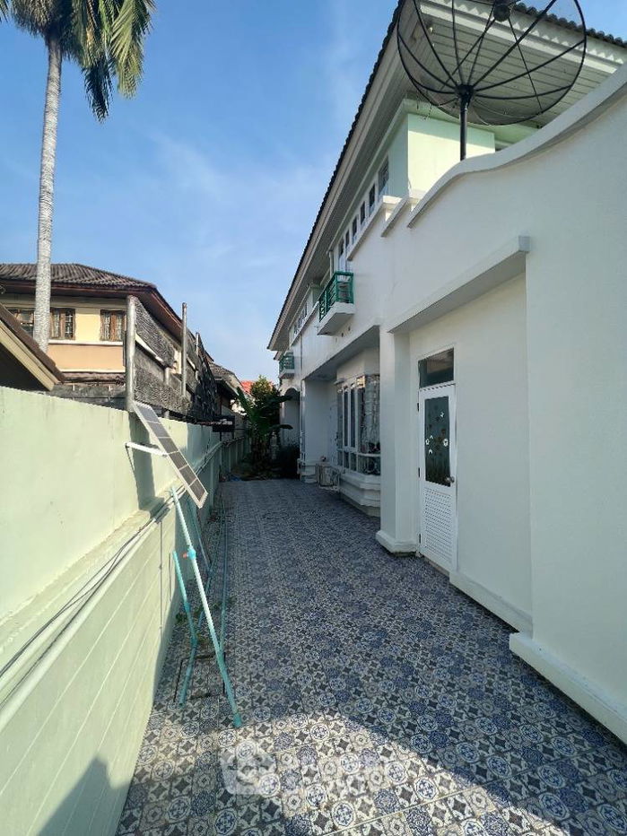 รูป บ้าน 4-ห้องนอน ใกล้ MRT ไทรม้า (ID 2033097) - รูปที่ 4/46