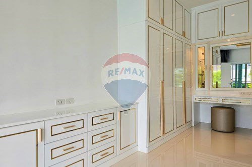 picture [920601001-650] Modern Quality Pool Villa, 3 Bed 3 bath in Hua Hin Soi 88 For Sale - 18/27