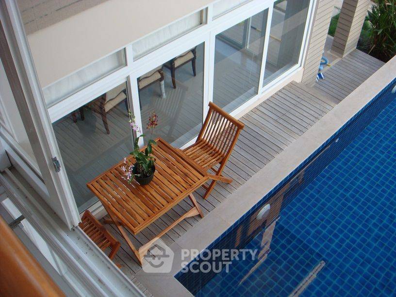 รูป วิลล่า 3-ห้องนอน ที่ บ้านทะเลพัทยา ใน นาจอมเทียน (ID 2110570) - รูปที่ 12/16