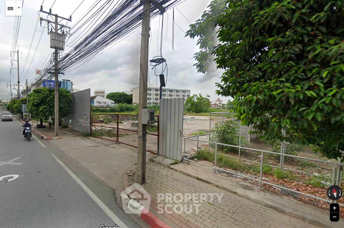 รูป ที่ดินสำหรับปล่อยขาย 22,188 ตารางเมตร แถว ใน ปากน้ำ (ID 1923117) - รูปที่ 2/5