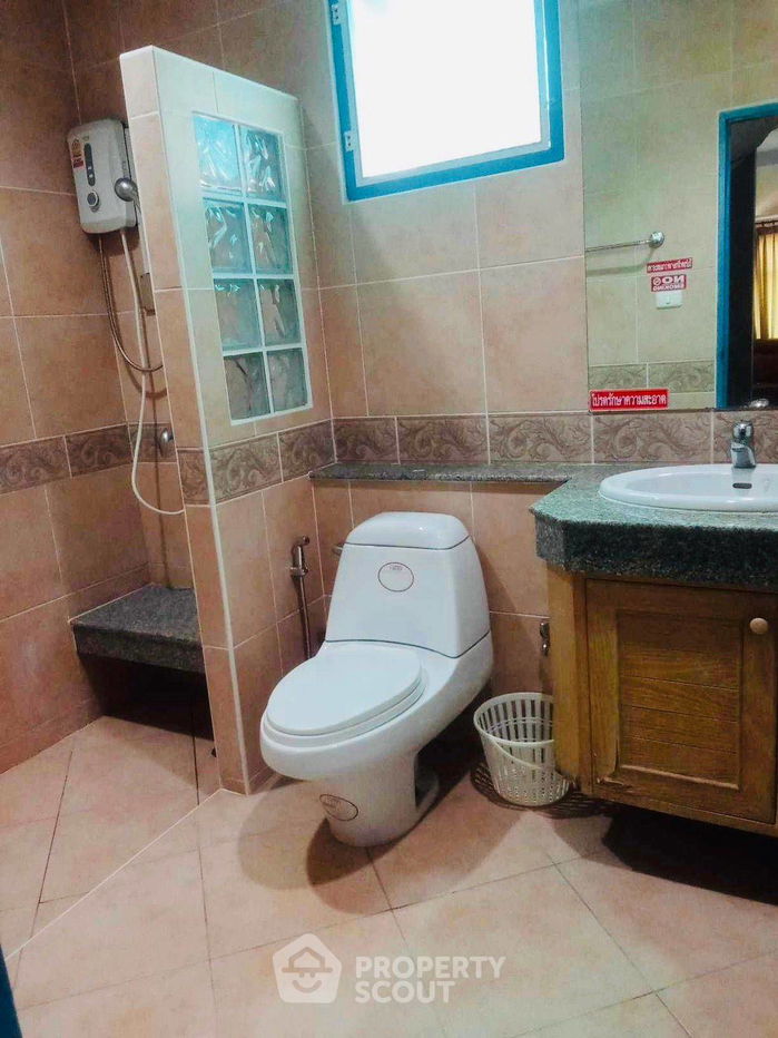 รูป บ้าน 4-ห้องนอน ใกล้ เมืองพัทยา (ID 2140761) - รูปที่ 9/10