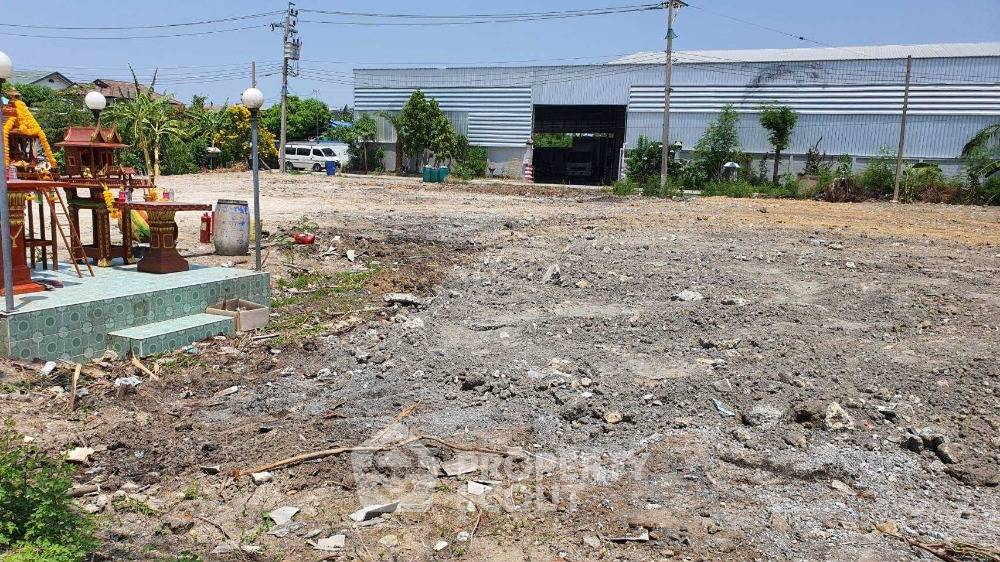 รูป ที่ดินสำหรับปล่อยขาย 2,240 ตารางเมตร แถว ใน บางปู (ID 1891910) - รูปที่ 2/7