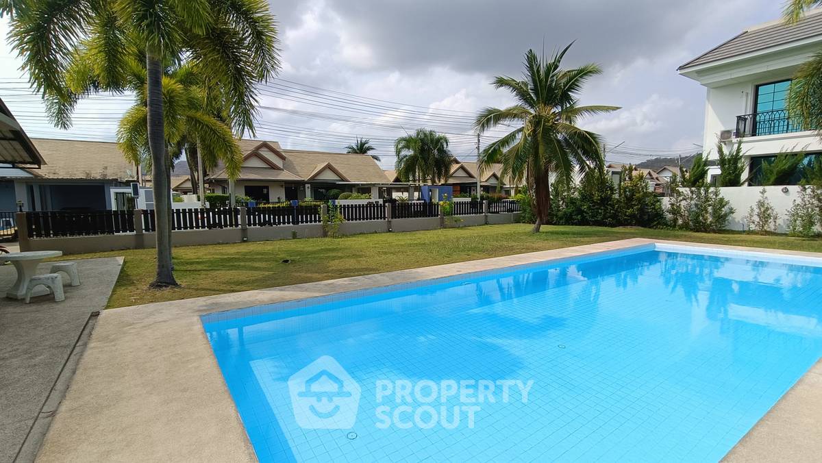 รูป วิลล่า 3-ห้องนอน ใน หนองแก (ID 2042866) - รูปที่ 1/27