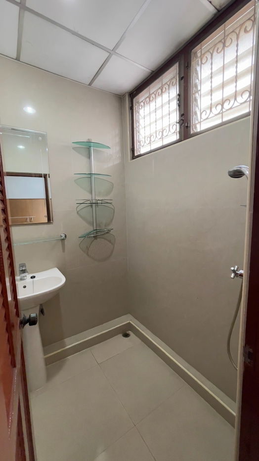 picture 4-storey townhouse, Ekkamai Villa project, Soi Sukhumvit 63, near BTS Ekkamai, only 2 kilometers. - 21/36