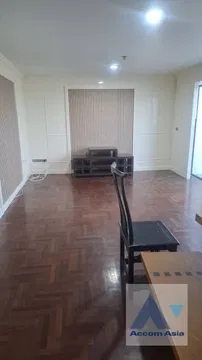 🔼🔽 AccomA 📩 Condominium with generous layout and rare outdoor space in Asoke (AA32070)