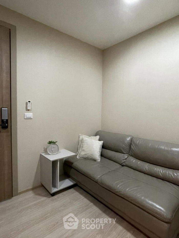 picture 1-BR Condo at Condolette Midst Rama 9 near MRT Phra Ram 9 (ID 1329030) - 2/9
