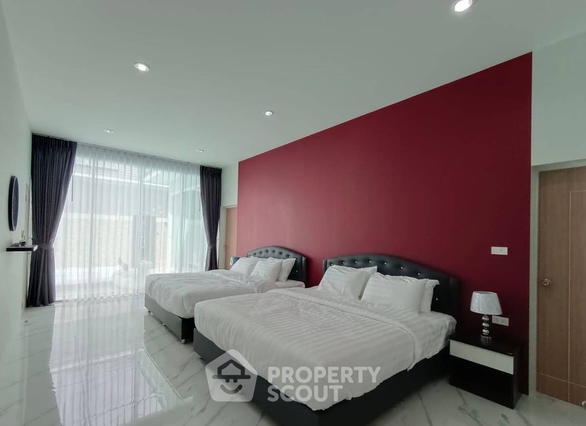 picture 4-BR Villa close to Hua Hin City (ID 1234212) - 7/12