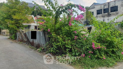 332 m² Land for Sale close to Pracha Chuen (ID 1396614)