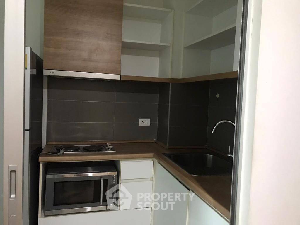 รูป คอนโด 1-ห้องนอน ที่ ยู ดีไลท์ เรสซิเดนซ์ พัฒนาการ-ทองหล่อ ใกล้ ARL รามคำแหง (ID 1080009) - รูปที่ 9/14