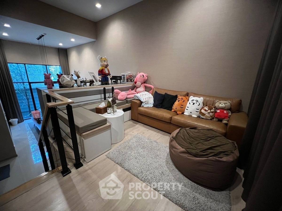 รูป ทาวน์เฮาท์ 3-ห้องนอน ใน ช่องนนทรี (ID 2015848) - รูปที่ 9/22