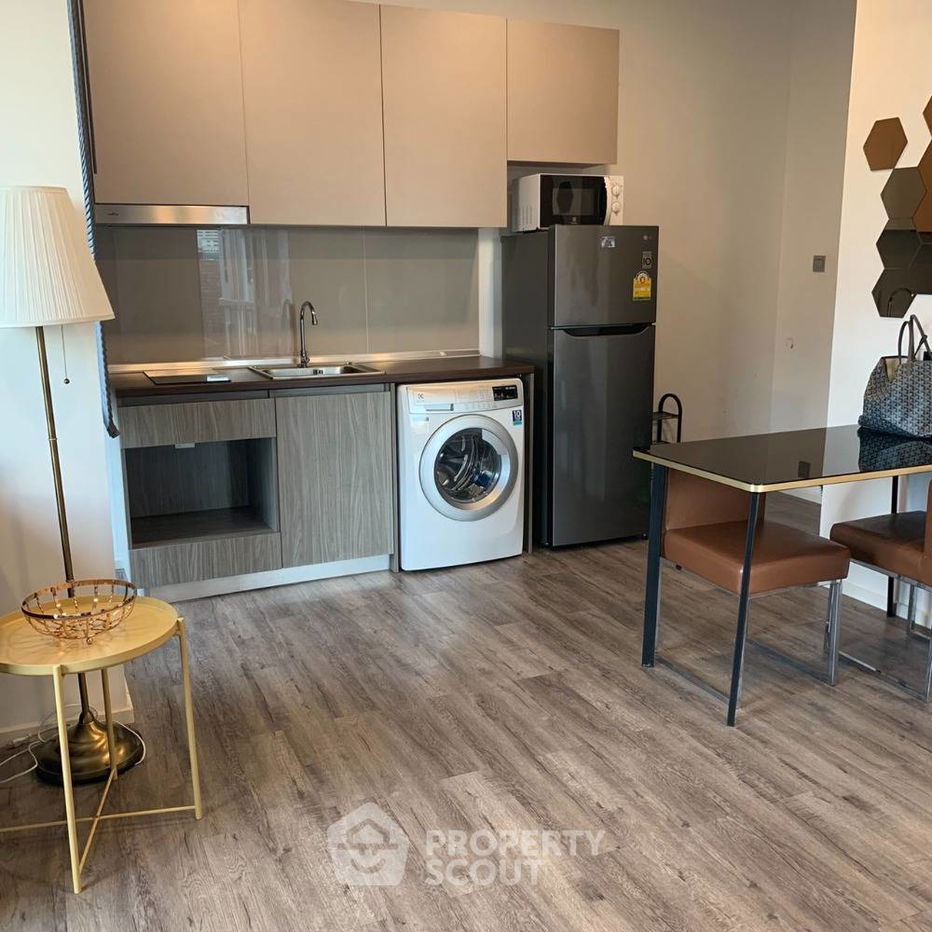 รูป คอนโด 2-ห้องนอน ที่ บราวน์ คอนโด รัชดา 32 ใกล้ BTS รัชโยธิน (ID 754820) - รูปที่ 3/5