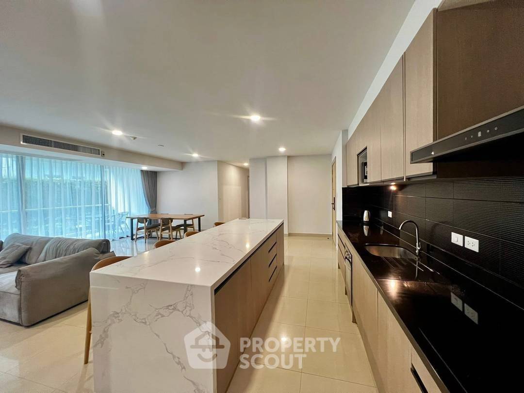 picture 4-BR Condo at Gardenia Pattaya close to Pattaya (ID 2452364) - 5/18