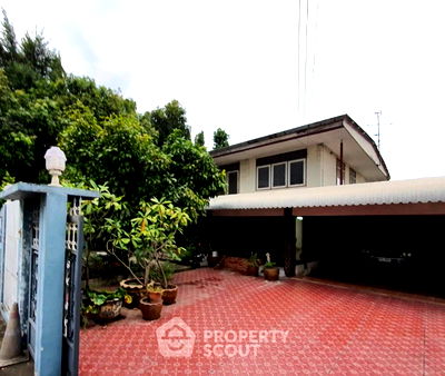 Houses for sale Kaset Nawamin : 3-BR House in Khlong Kum (ID 1959897)