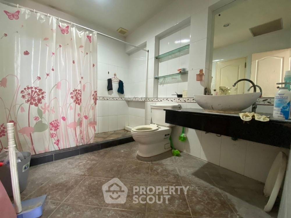 รูป ทาวน์เฮาท์ 4-ห้องนอน ใน คลองจั่น (ID 2027941) - รูปที่ 8/9