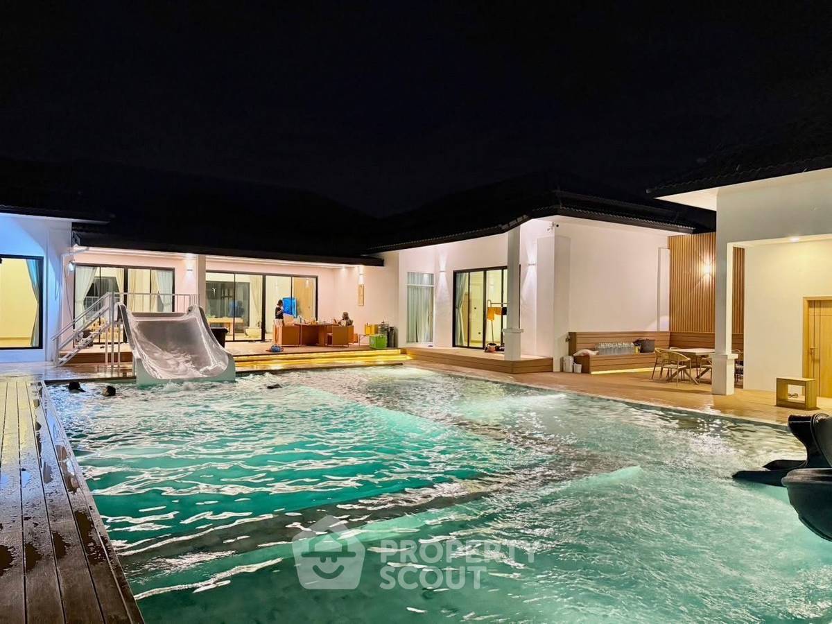 รูป วิลล่า 5-ห้องนอน ใกล้ ห้วยใหญ่ (ID 1996765) - รูปที่ 16/33