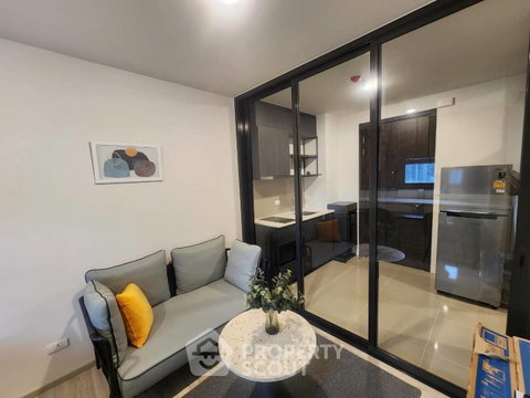 1-BR 35 Sqm Condo For Rent, XT Huai Khwang, 100m MRT Huai Khwang (ID 992166)