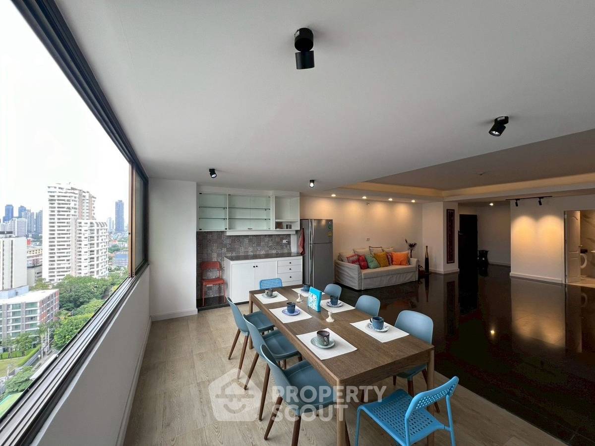 picture 3-BR Condo at The Waterford Park Sukhumvit 53 Condominium near BTS Thong Lor (ID 2391594) - 2/5
