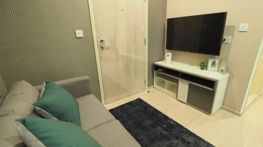 picture Urgent Sale Life Asoke One Bedroom on 25th fl. Foreign buyer welcome - 3/18