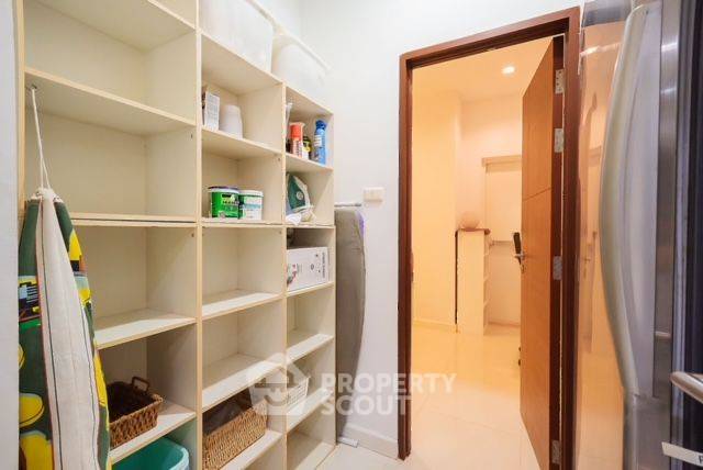 รูป คอนโด 5-ห้องนอน ที่ สุขุมวิท ซิตี้ รีสอร์ท คอนโดมิเนียม ใกล้ BTS นานา (ID 923064) - รูปที่ 7/20