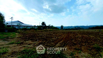 ที่ดิน ฝาง เชียงใหม่ : ที่ดินสำหรับปล่อยขาย 102,312 ตารางเมตร แถว ใน แม่ข่า (ID 1496508)