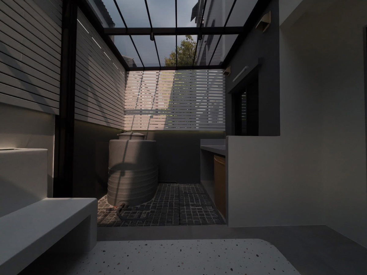 picture THE LANDMARK EKAMAI       -RAMINDRA - 2/18