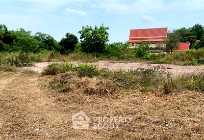 ที่ดิน ตลาดนัด เเยกเจ : ที่ดินสำหรับปล่อยขาย 9,600 ตารางเมตร แถว ใน สัตหีบ (ID 1279178)