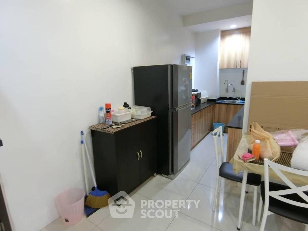 picture 2-BR Condo at Country Complex Bangna near BTS Bang Na (ID 1267410) - 29/33