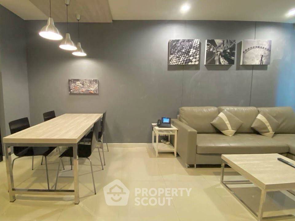 picture 1-BR Condo at Circle Condominium near MRT Phetchaburi (ID 2451651) - 7/12