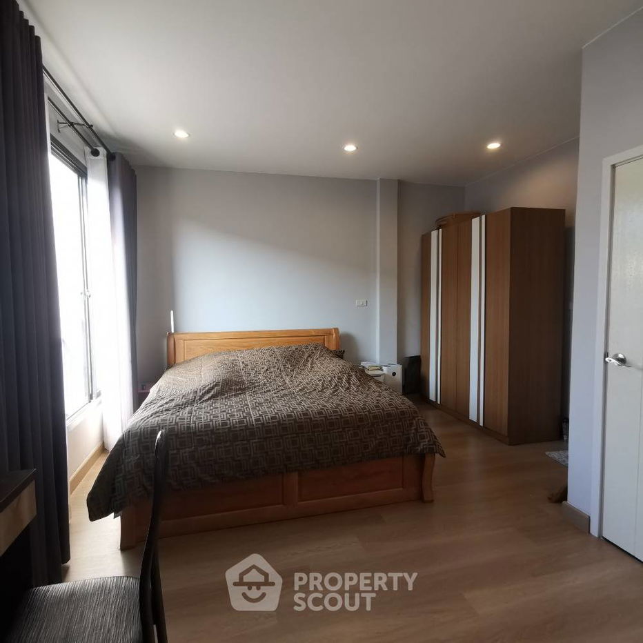 รูป ทาวน์เฮาท์ 3-ห้องนอน ที่ เฌอ วงแหวน-สาทร ใกล้ MRT หลักสอง (ID 1715996) - รูปที่ 4/7